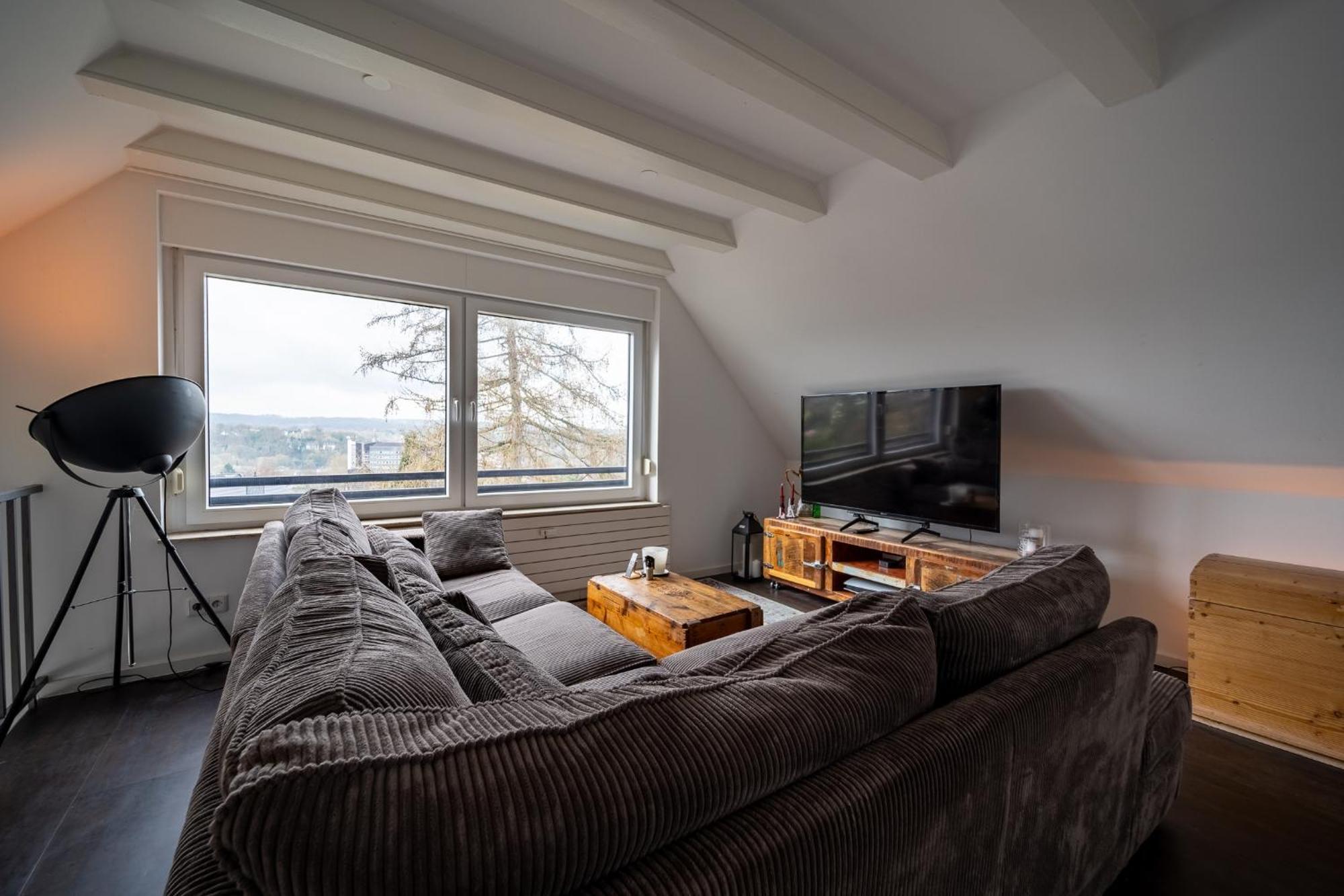 „Maisonette- Apartment“ Ессен Екстер'єр фото